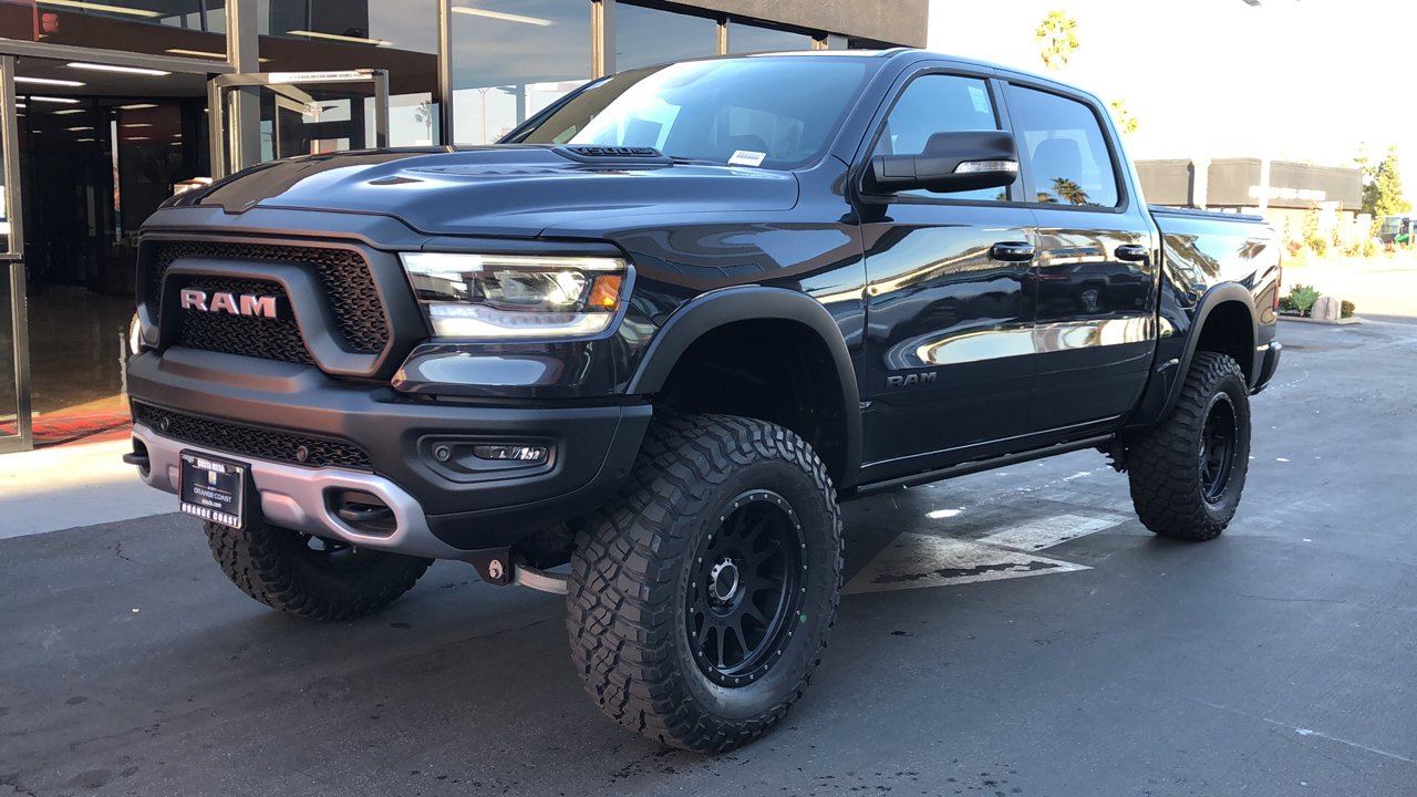 New 2020 Ram 1500 Rebel Crew Cab In Costa Mesa Rm20510 Orange Coast Chrysler Jeep Dodge Ram Fiat 6636