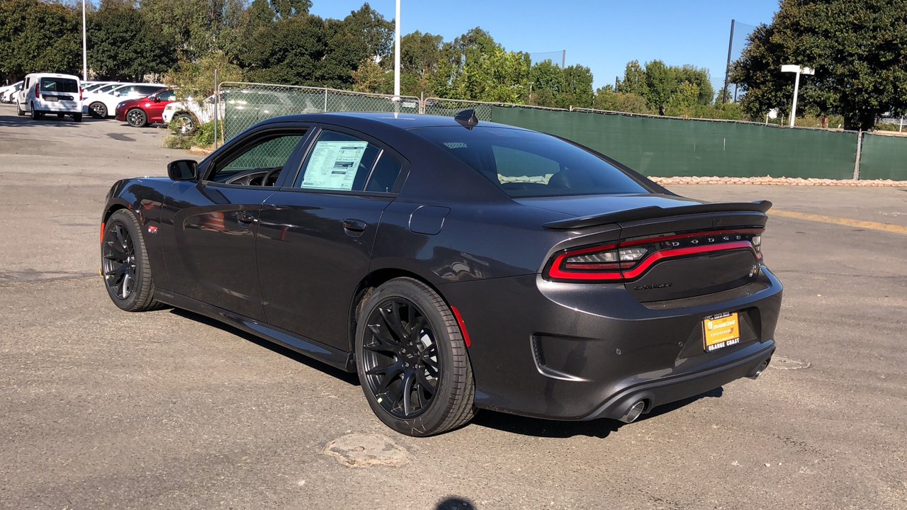 2019 dodge charger scat pack